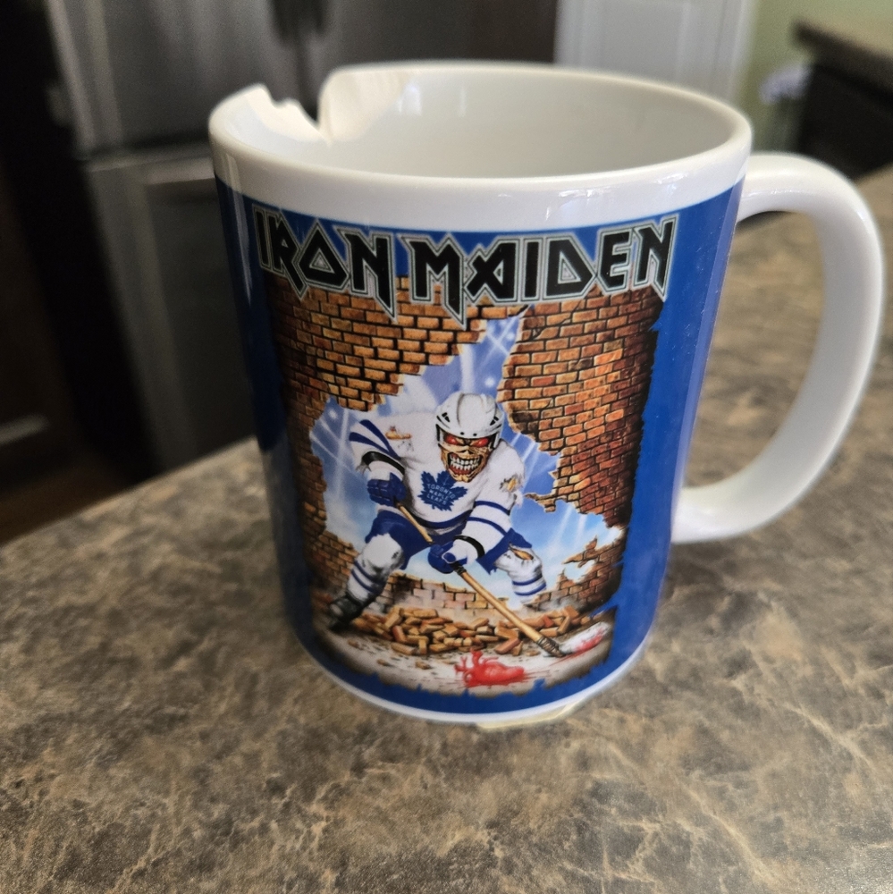 Y2K Iron Maiden Maple Leafs Somewhere Back In Time Tour Mug *Chipped*
